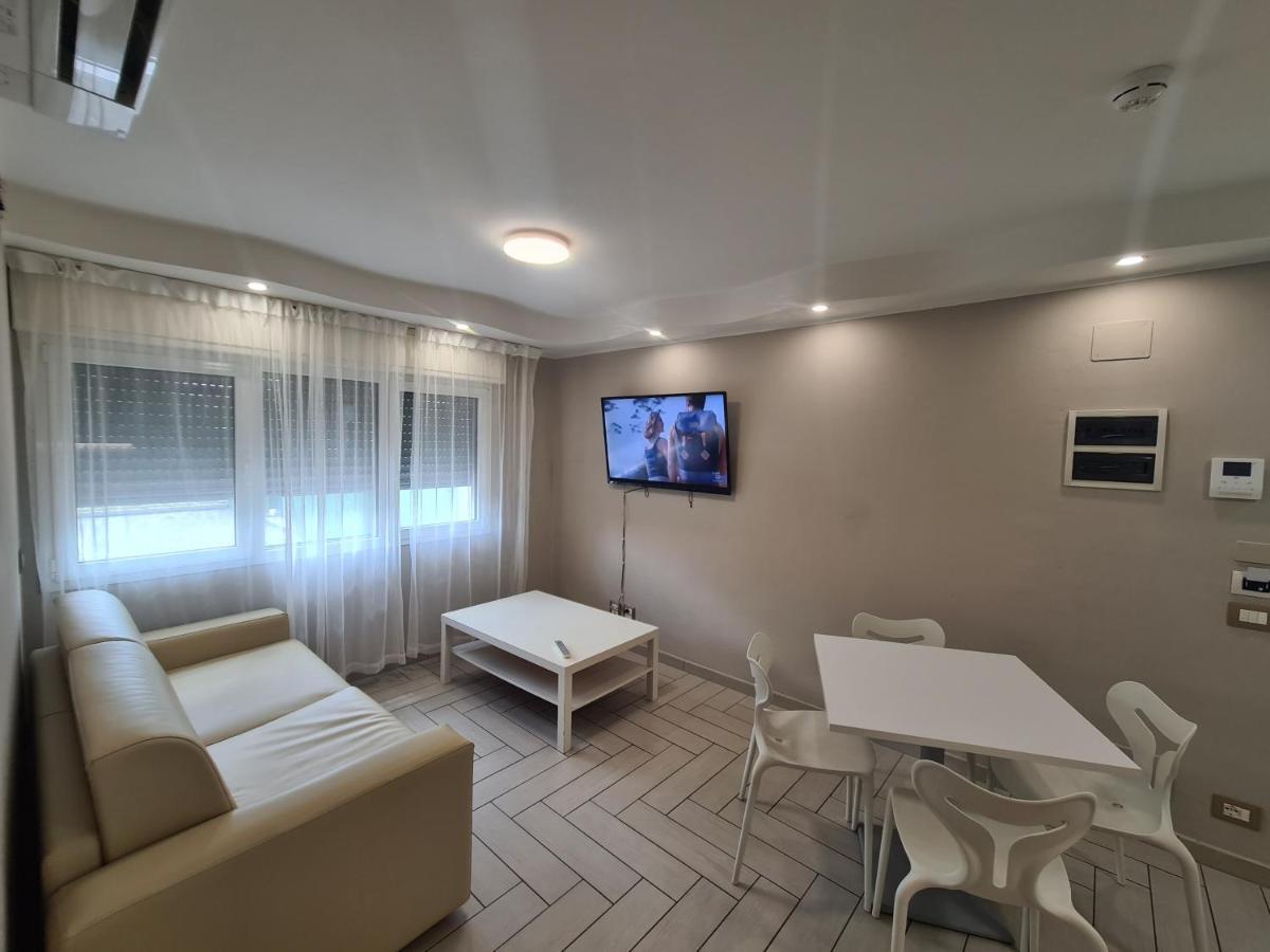 Nero D'Avorio Apartments Rimini Exterior foto